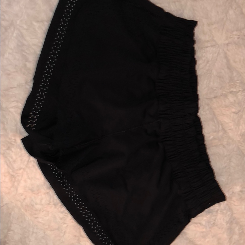 Lululemon size 4 shorts